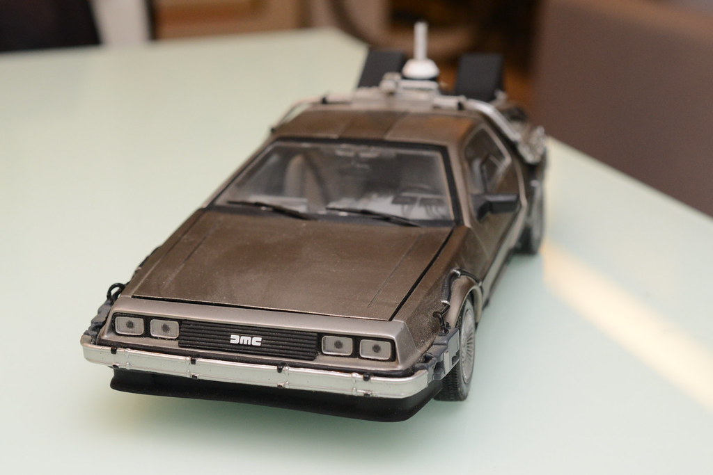 Back to the Future DeLorean DMC-12 回到未來模型車