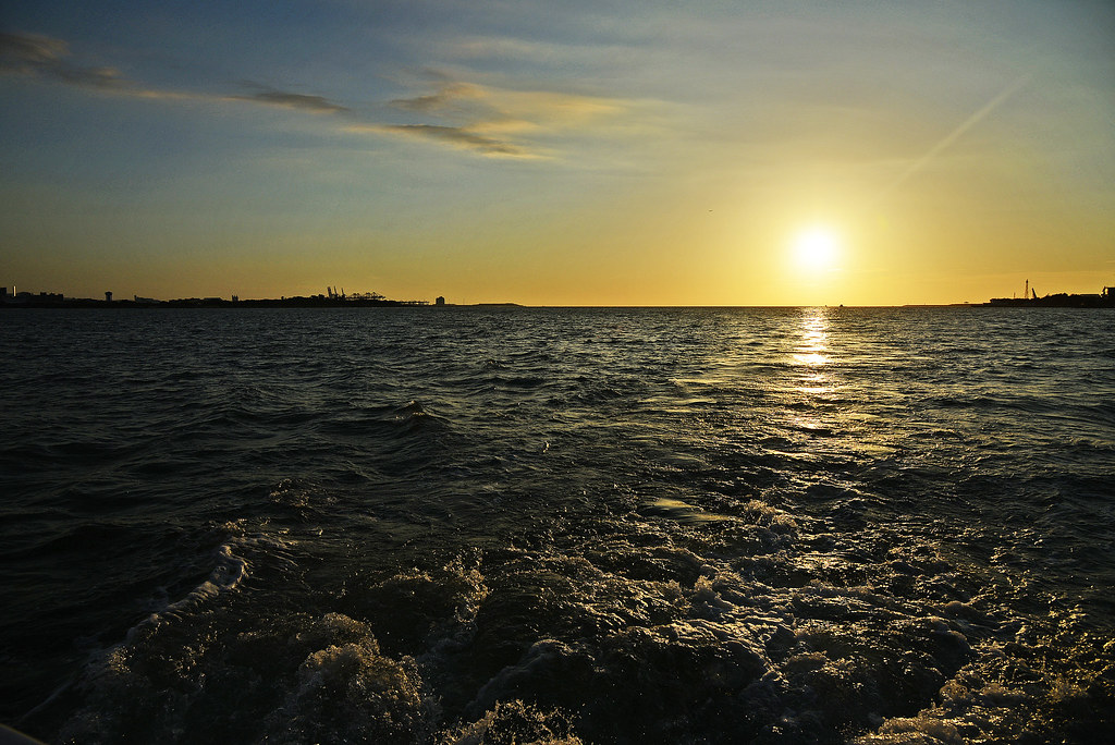 福容大飯店漁人碼頭 黃昏出海看夕陽
