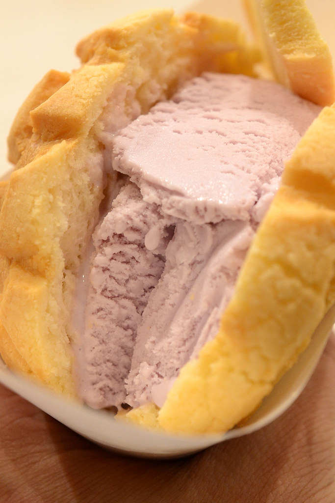 世界第二好吃的現烤冰淇淋菠蘿麵包