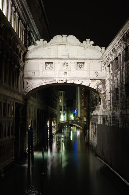 威尼斯夜景-嘆息橋