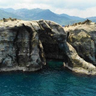 象鼻岩